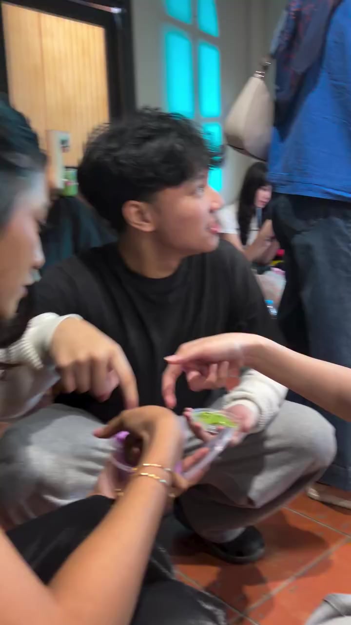 @🦋