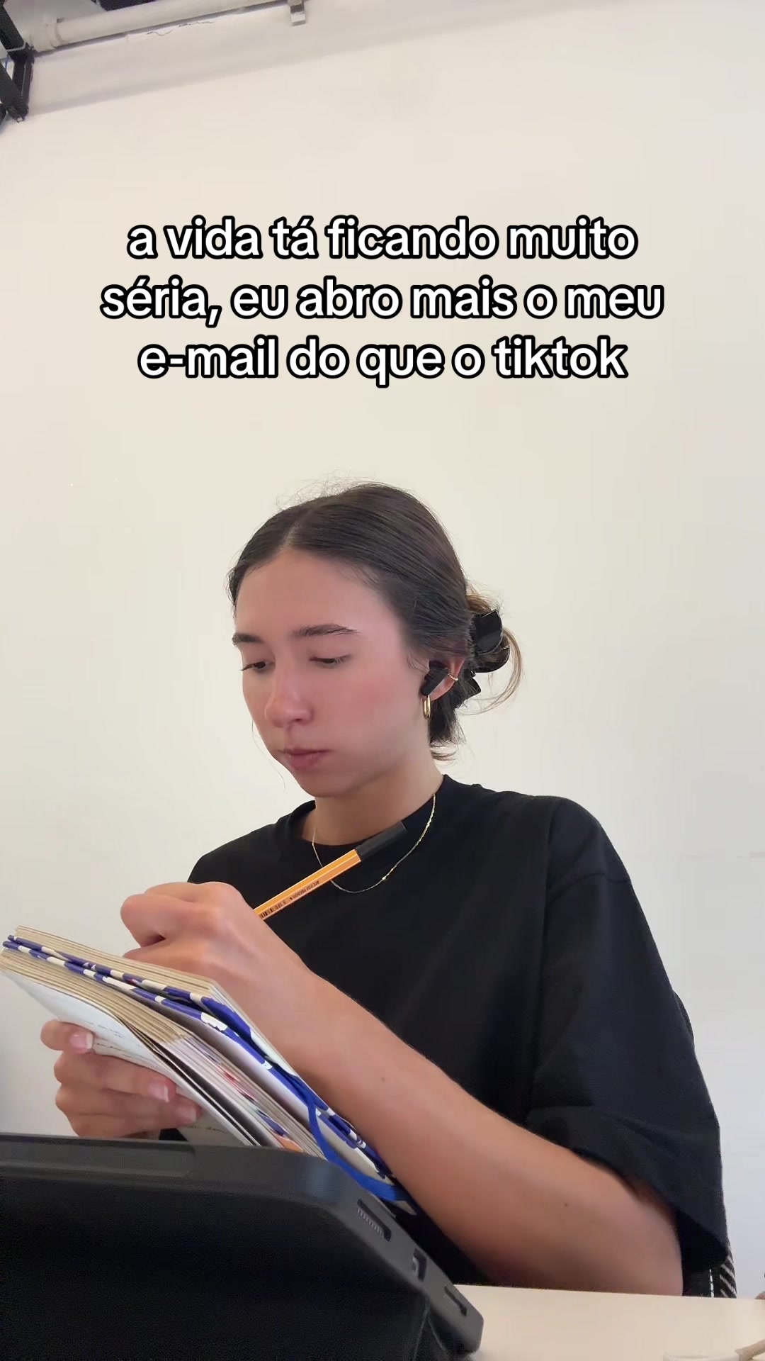 @Naked Nuts