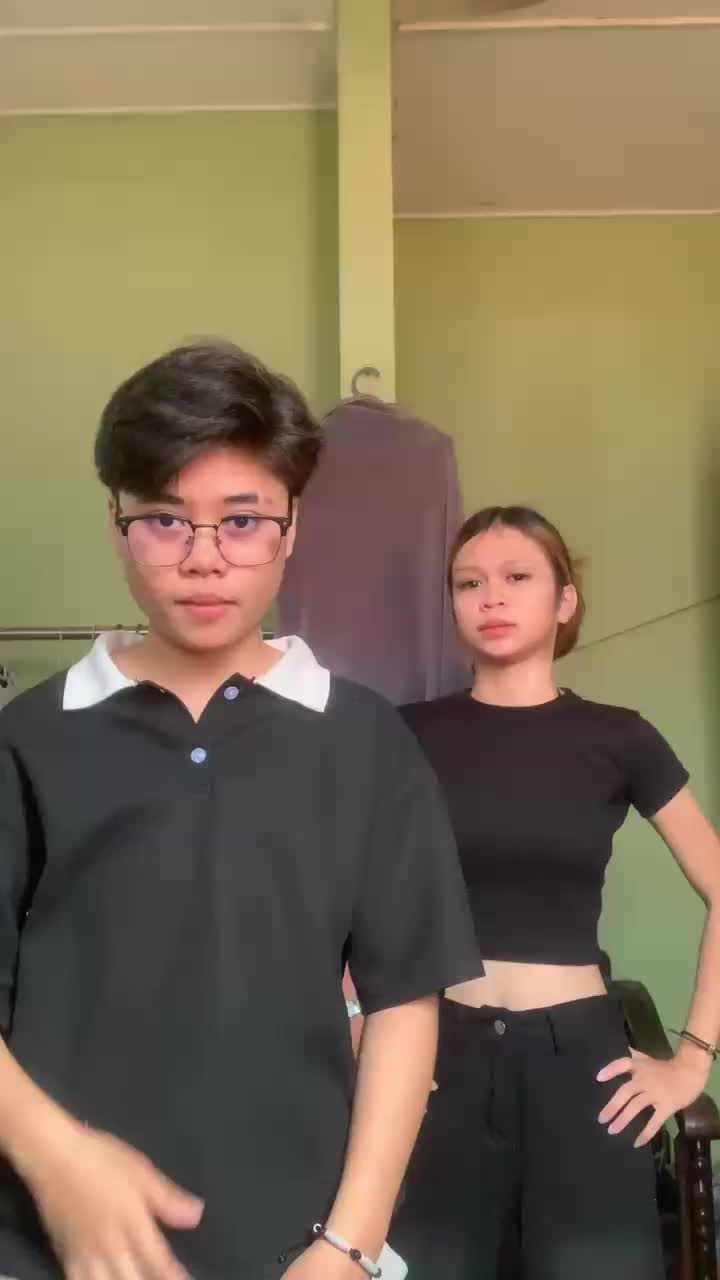 @sisiy