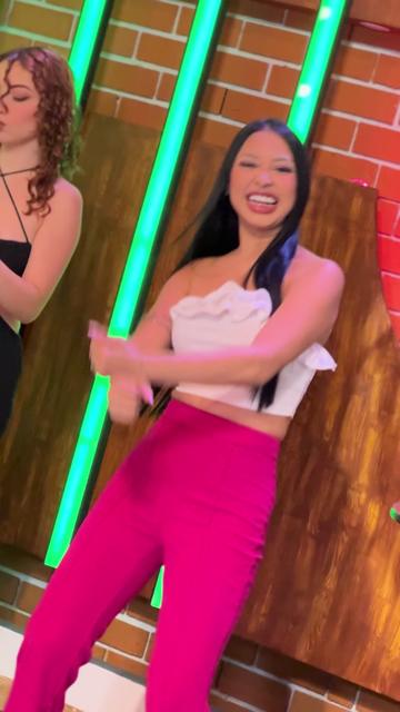 @Hoy es Viernes