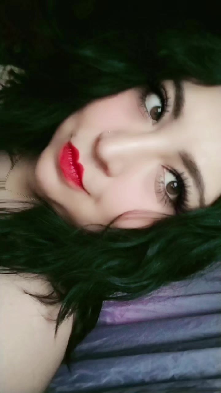 @🐿️𝑴𝒊𝒔𝒉𝒆𝒍𝒍 🦋🍓