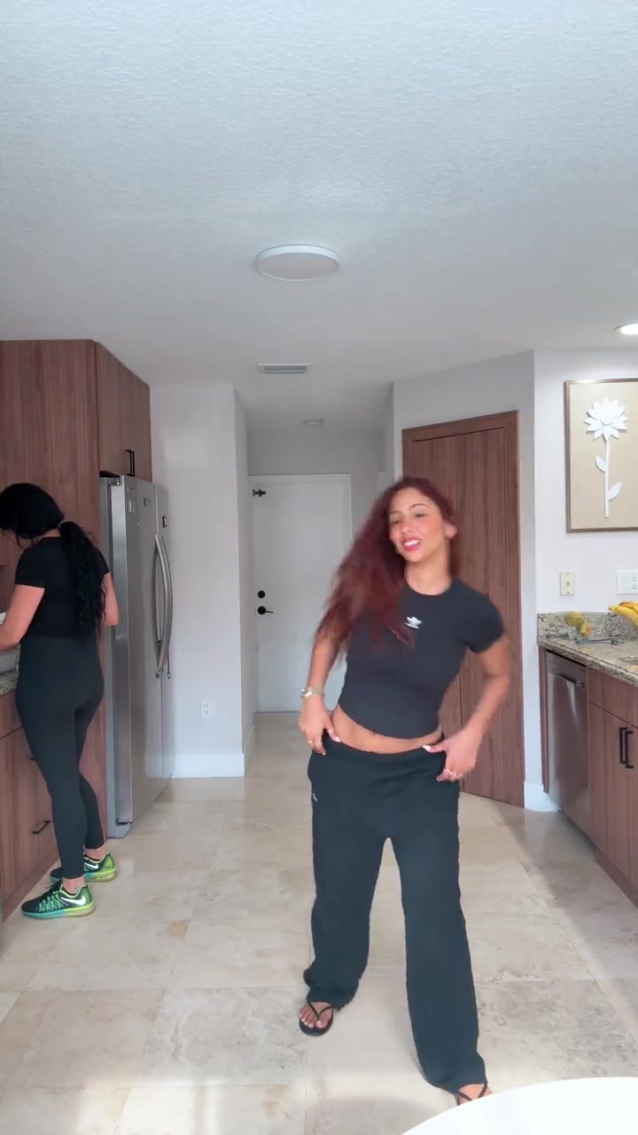 @samanthaahrdzz