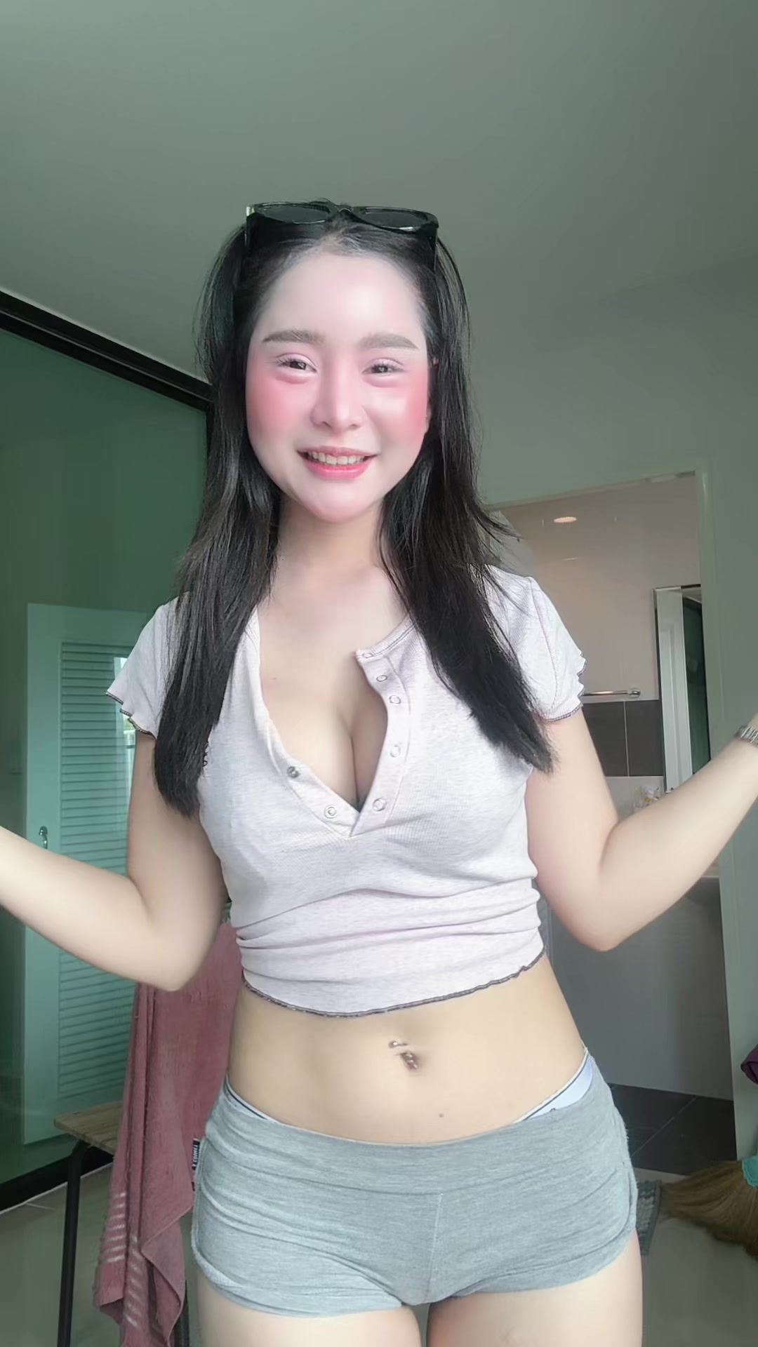 @หน๋อย หน่า ที่หน้าเหวี่ยงๆไง