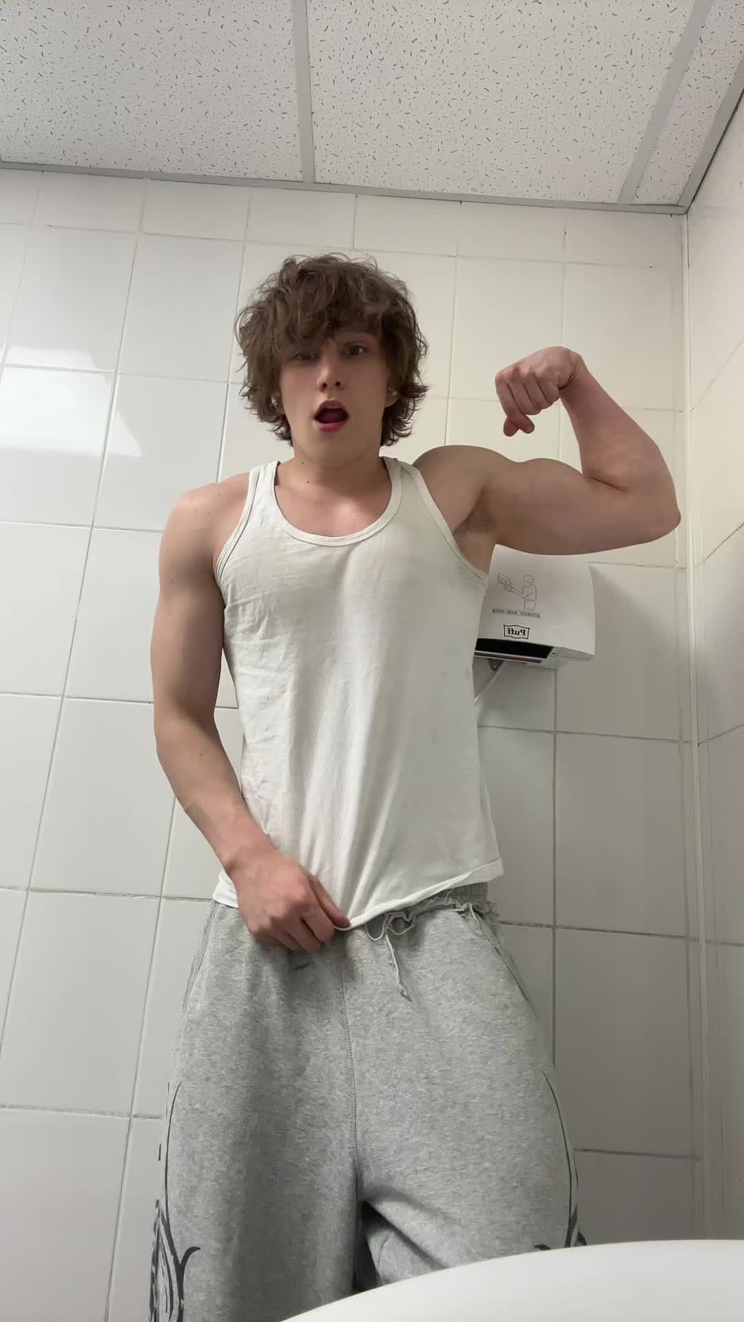 @amberboy$