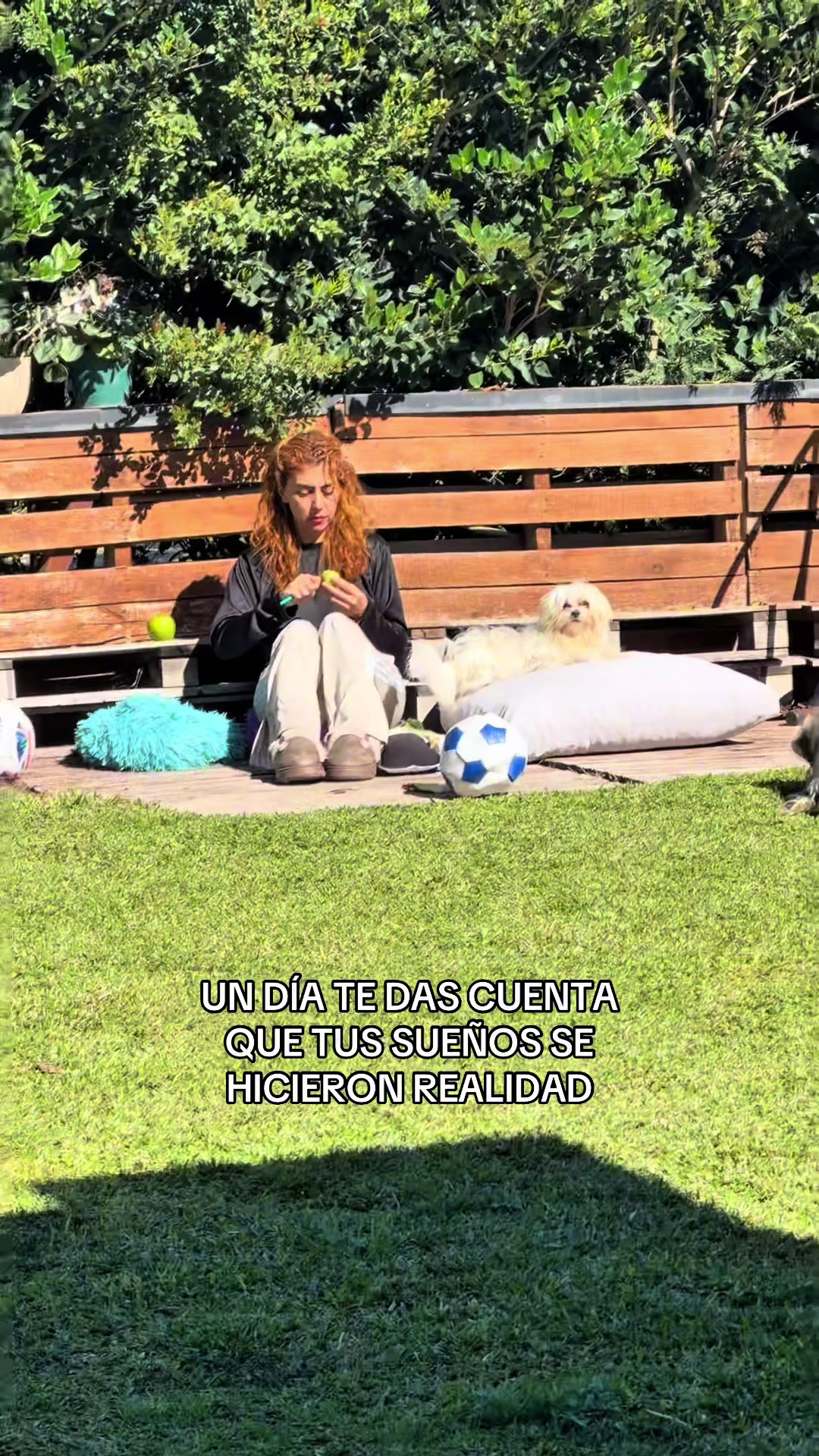@lachicadelasondas