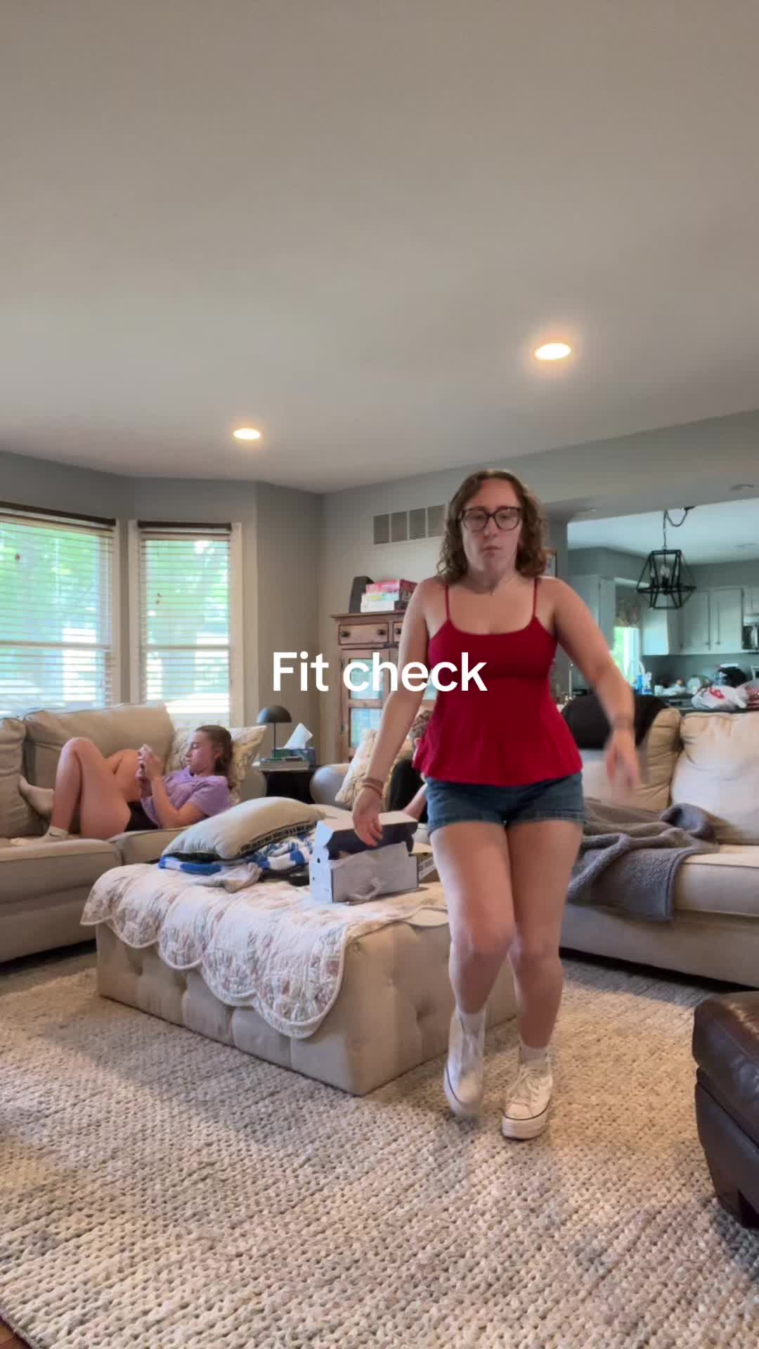 @shepwearsglasses