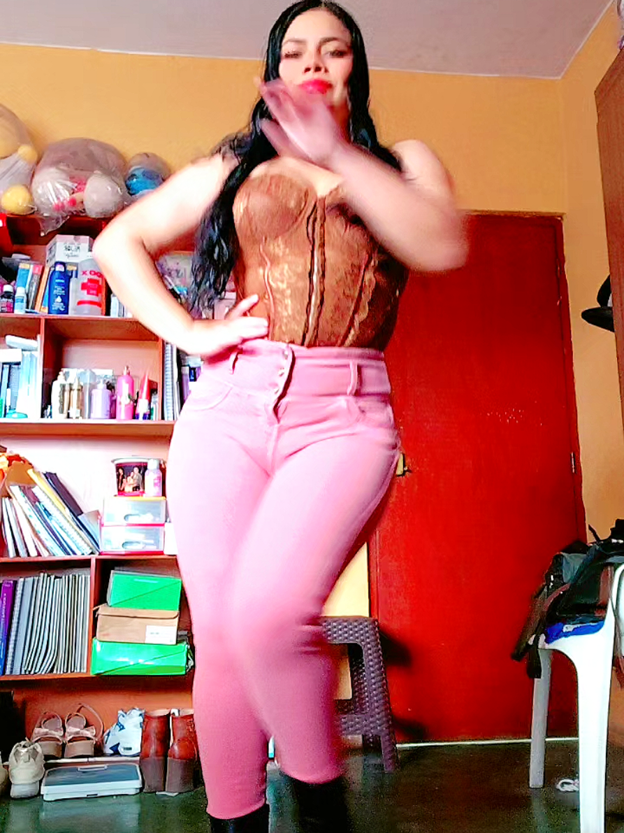 @Andrea Vidal Oficial