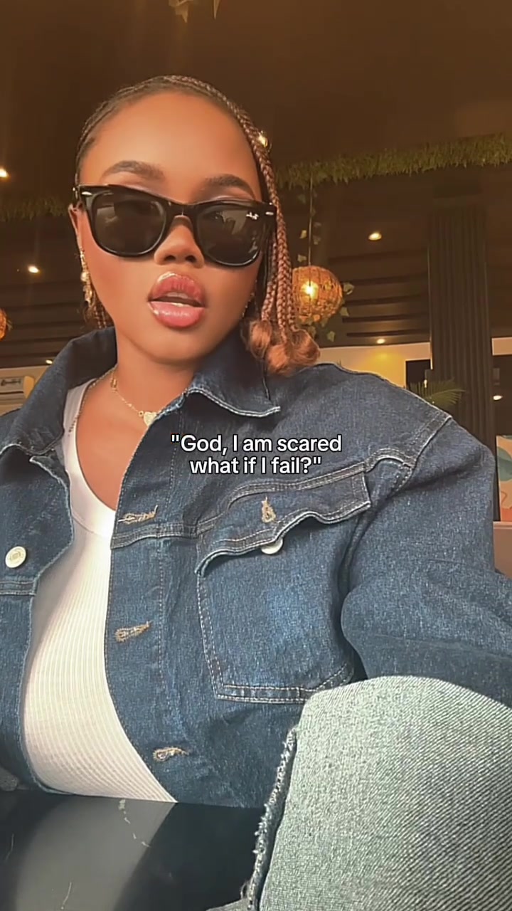 @Junior Tiwa