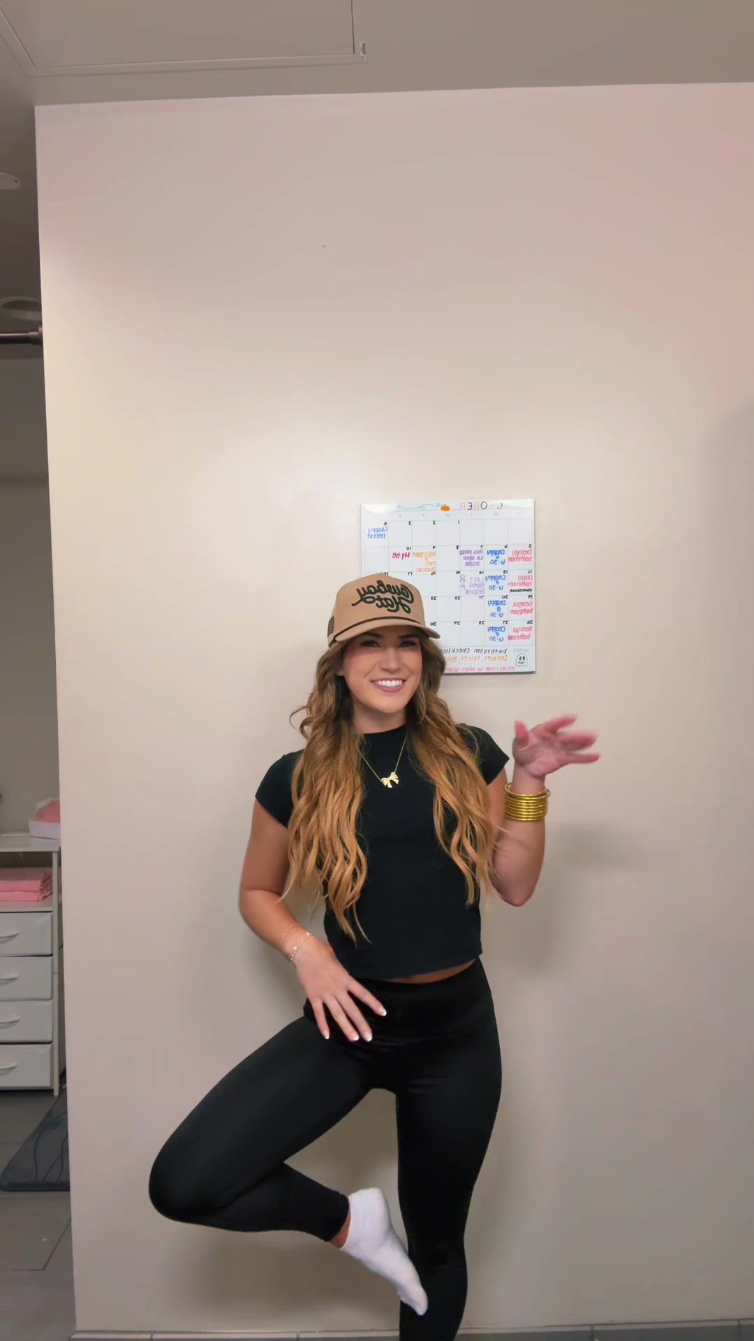 @destyni