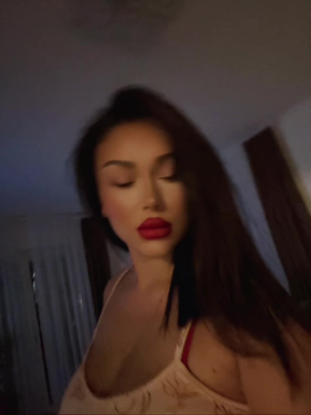 @ELI🦋
