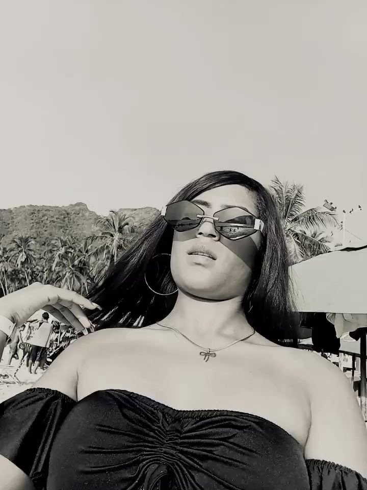 @Roy🌸👸🏻.