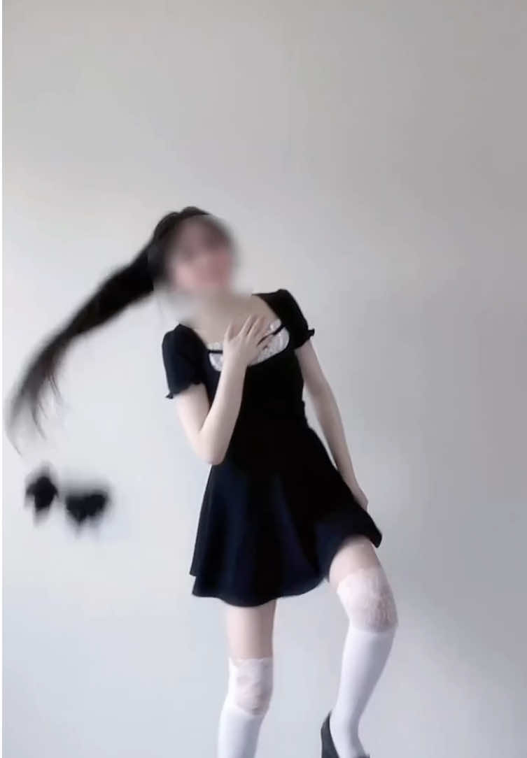 @白花 りぼん