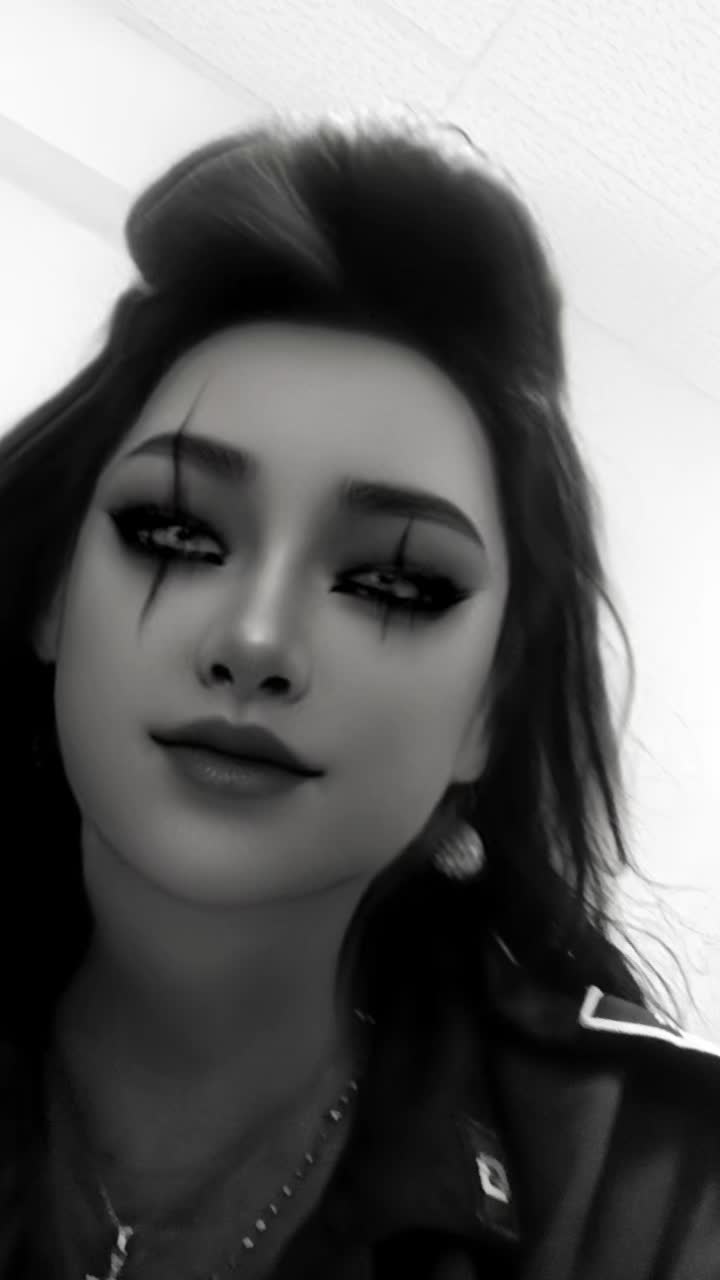 @🖤 ❤️ Astrid 🖤❤️