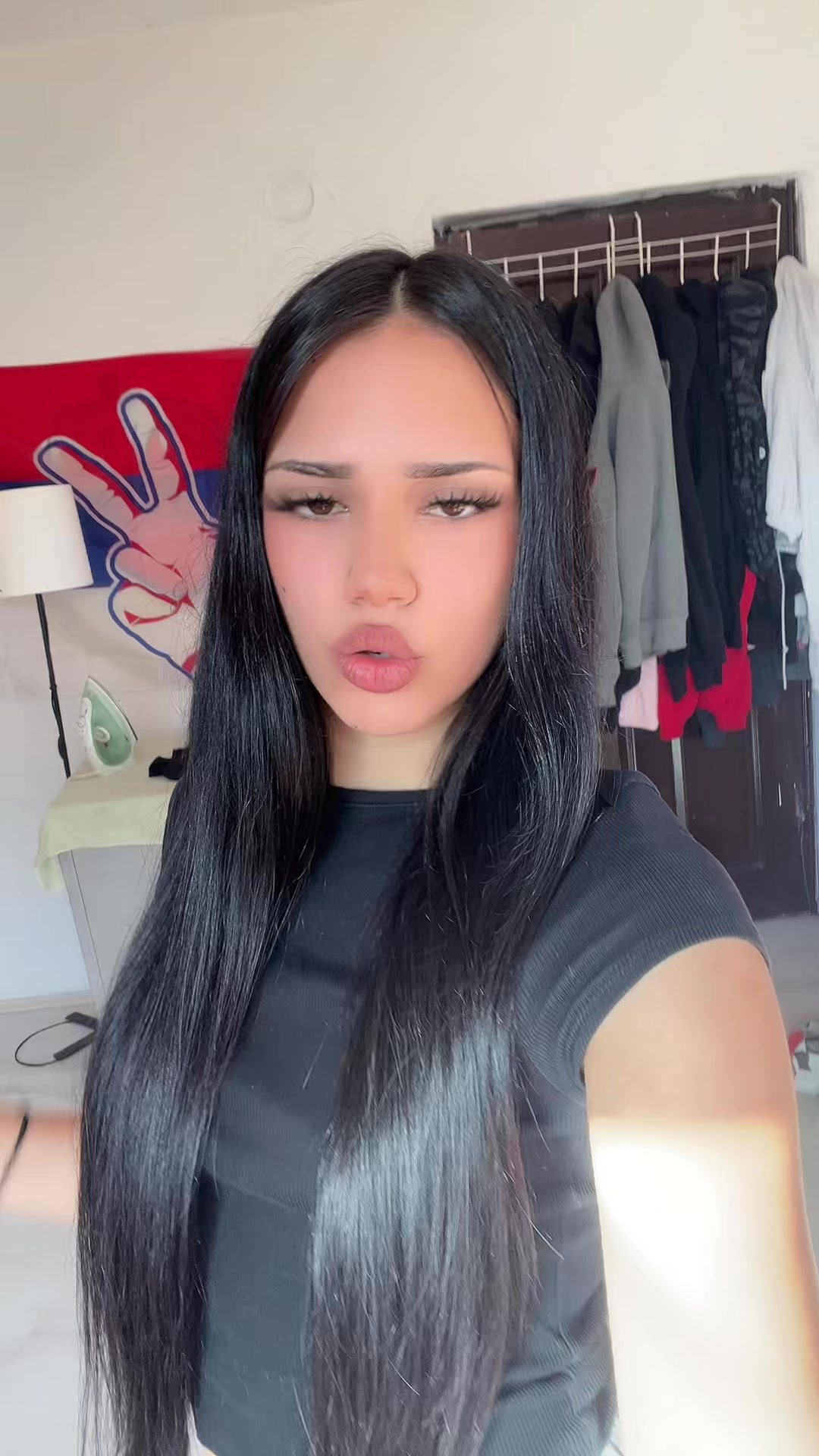 @neksi