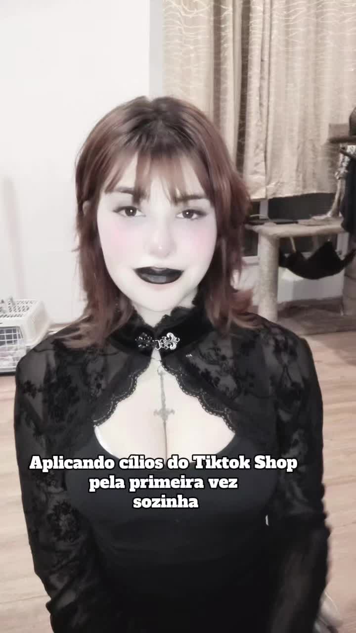 @Lilly Goth 🕷️