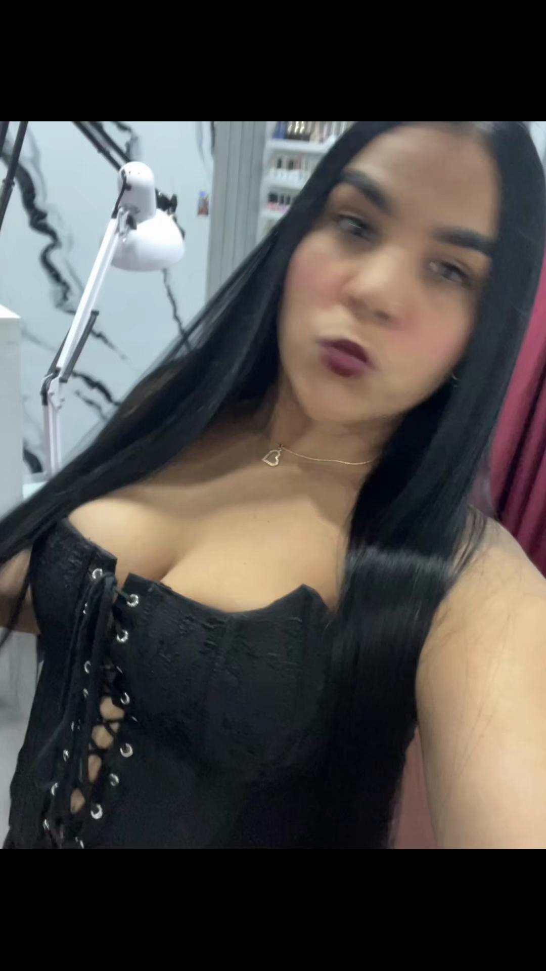 @Dani 😏