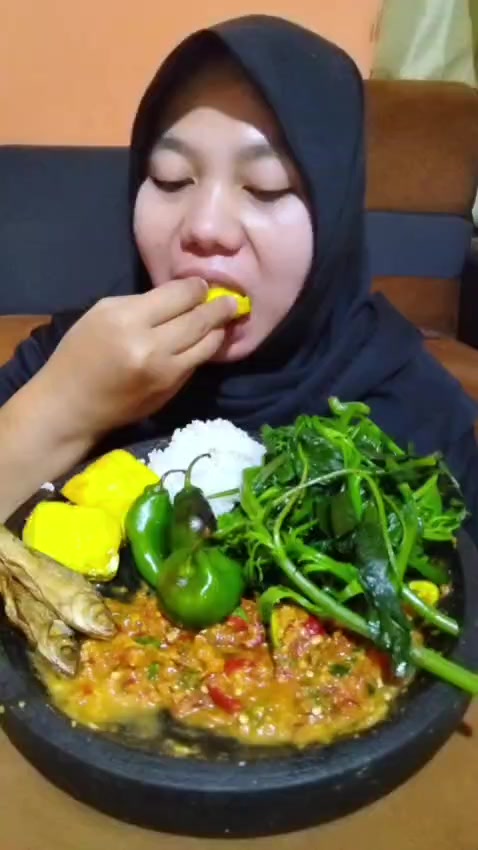 @Aisha
