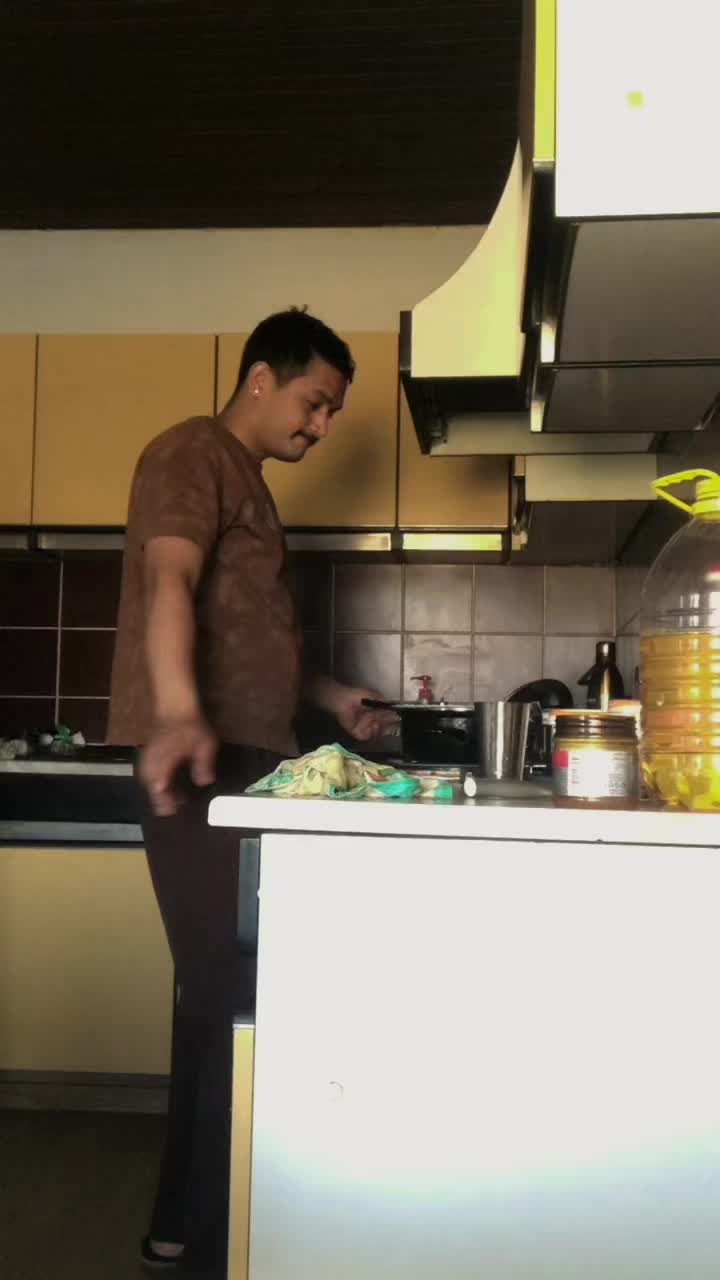 @𝖚𝖒𝖊𝖘𝖍🇳🇵✈️ 🇪🇺