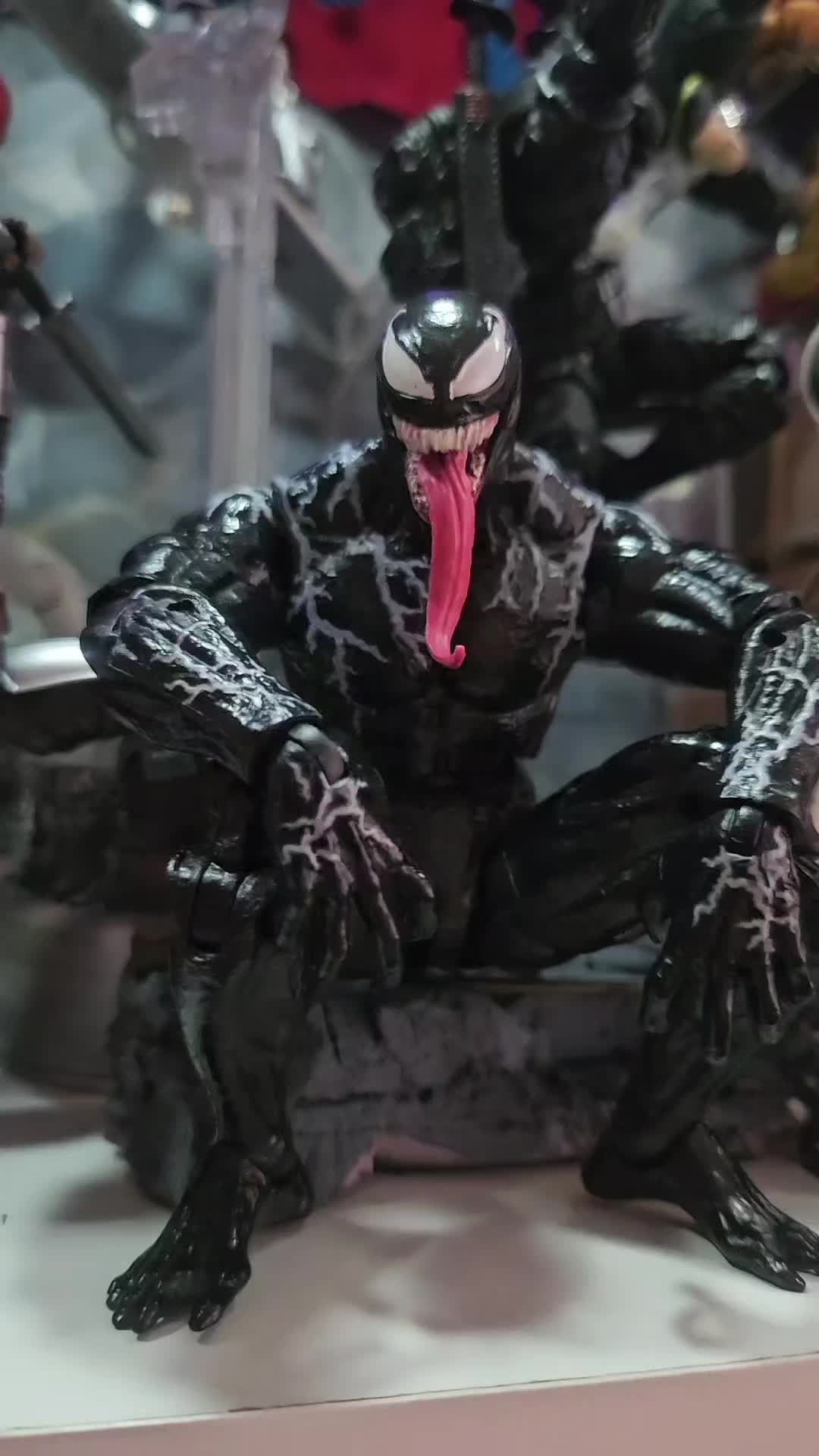 @ActionFigures_Collector