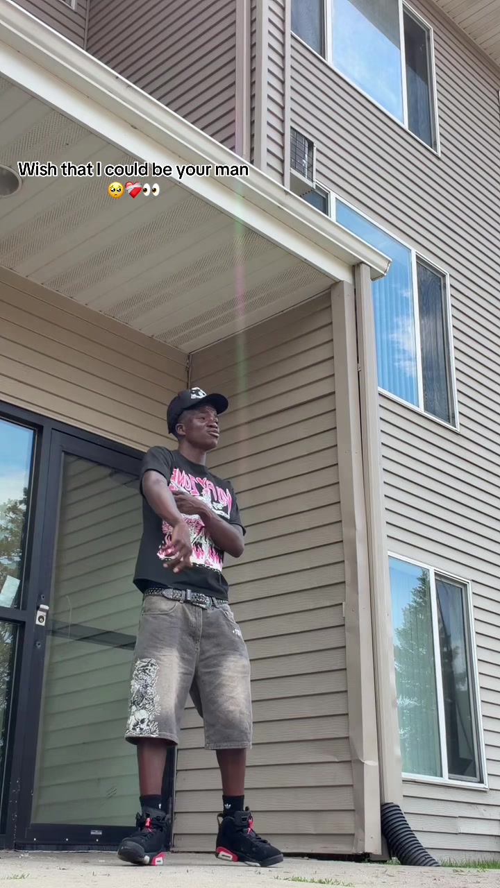 @Dopebowy Jethro🇱🇷✌🏿