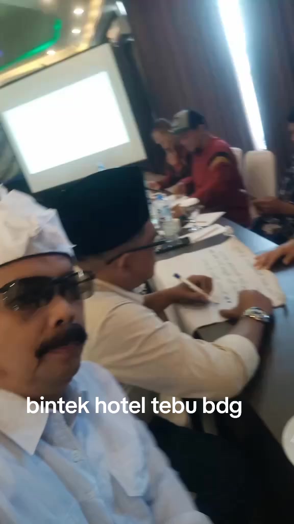 @H. Jajang_Kades Cibeusi