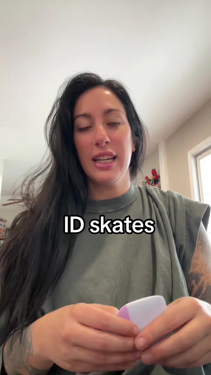@LeeLeeMarie