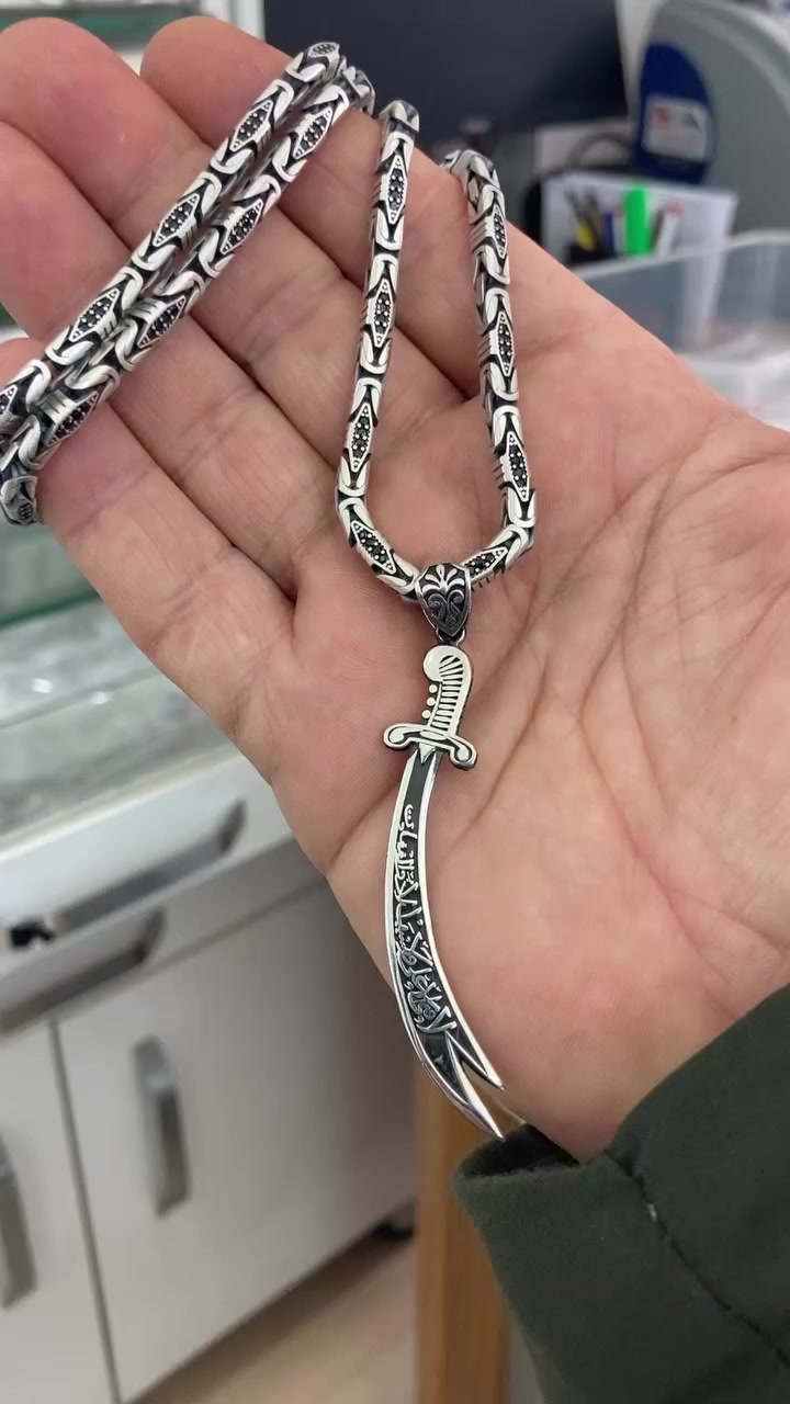@Guraba_silver