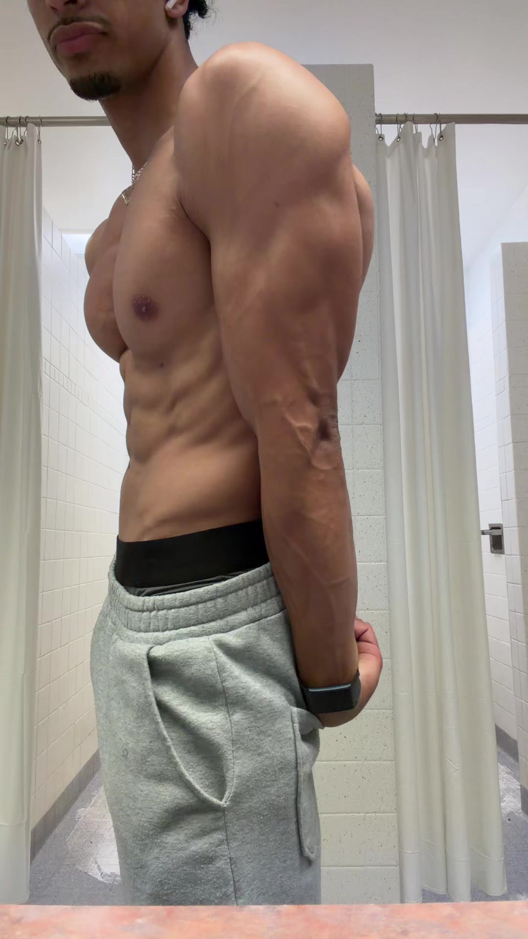 @ahmadlifts10
