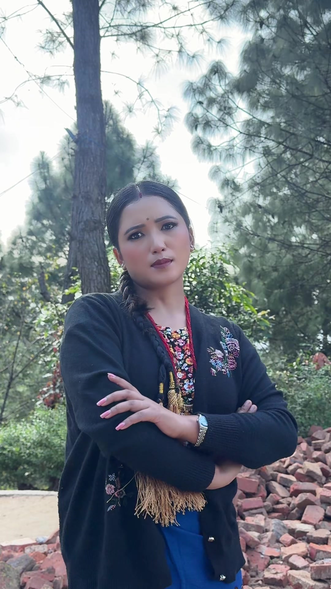 @Juna gurung ✨