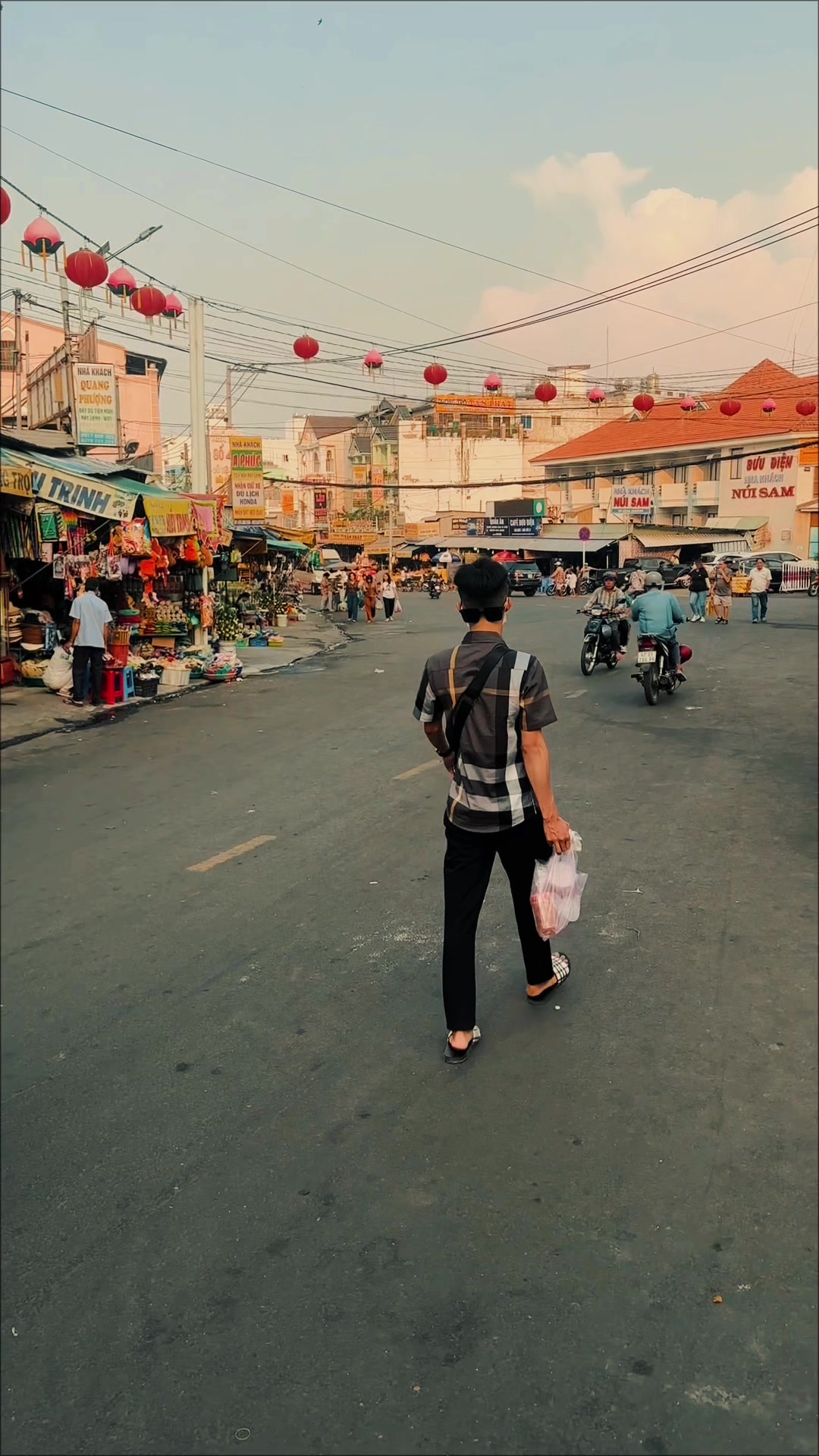 @Lâm Tẽn Tẽn 🐉