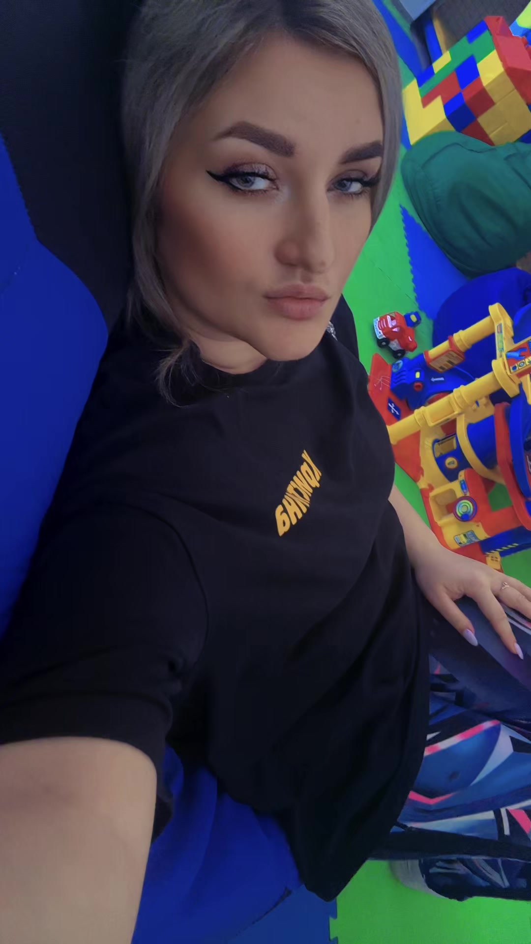 @KrisPopova