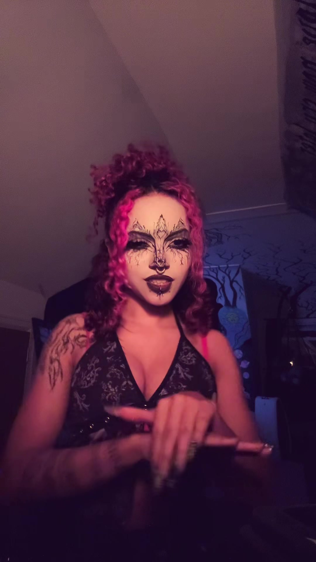 @gothbrat