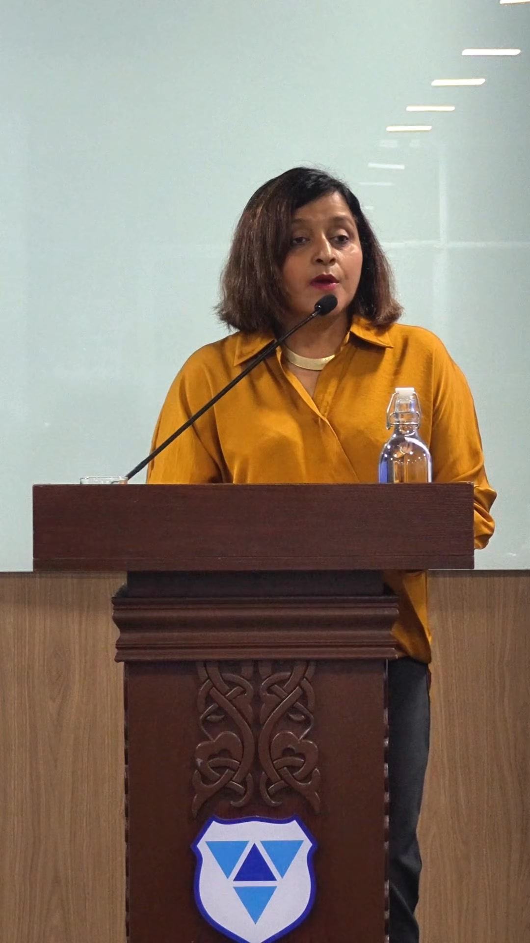 @Dunya Maumoon