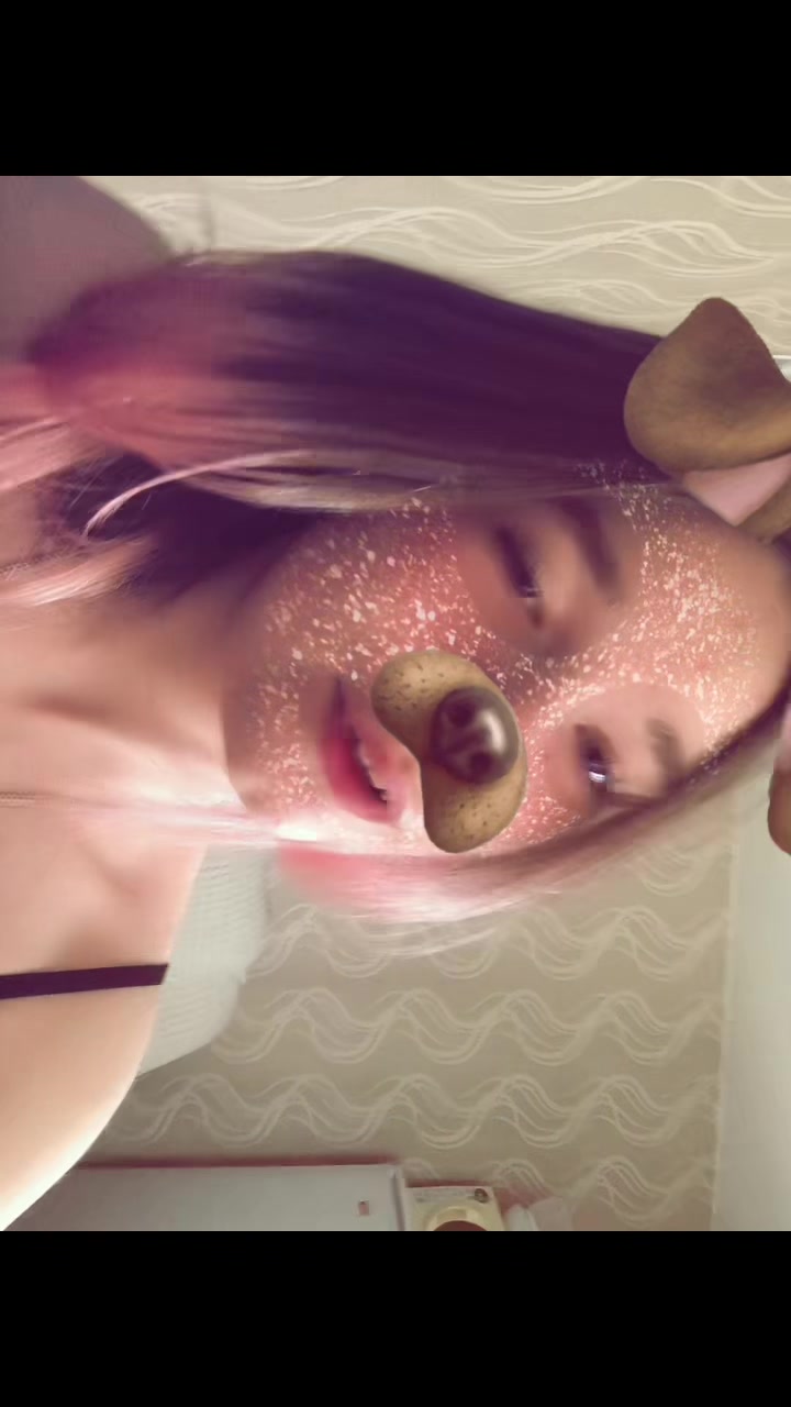 @𝐛𝐥𝐨𝐧𝐝𝐢𝐧𝐤а💸🚬
