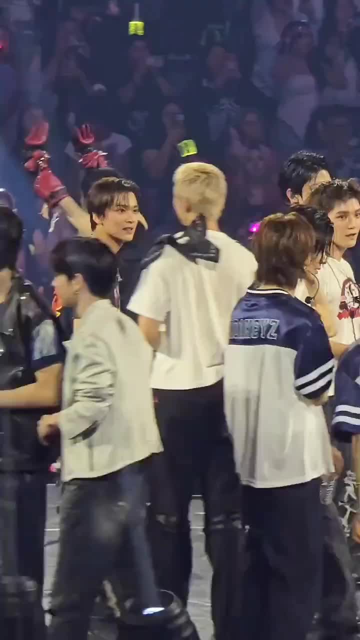 @Bucinnya_ExoNct