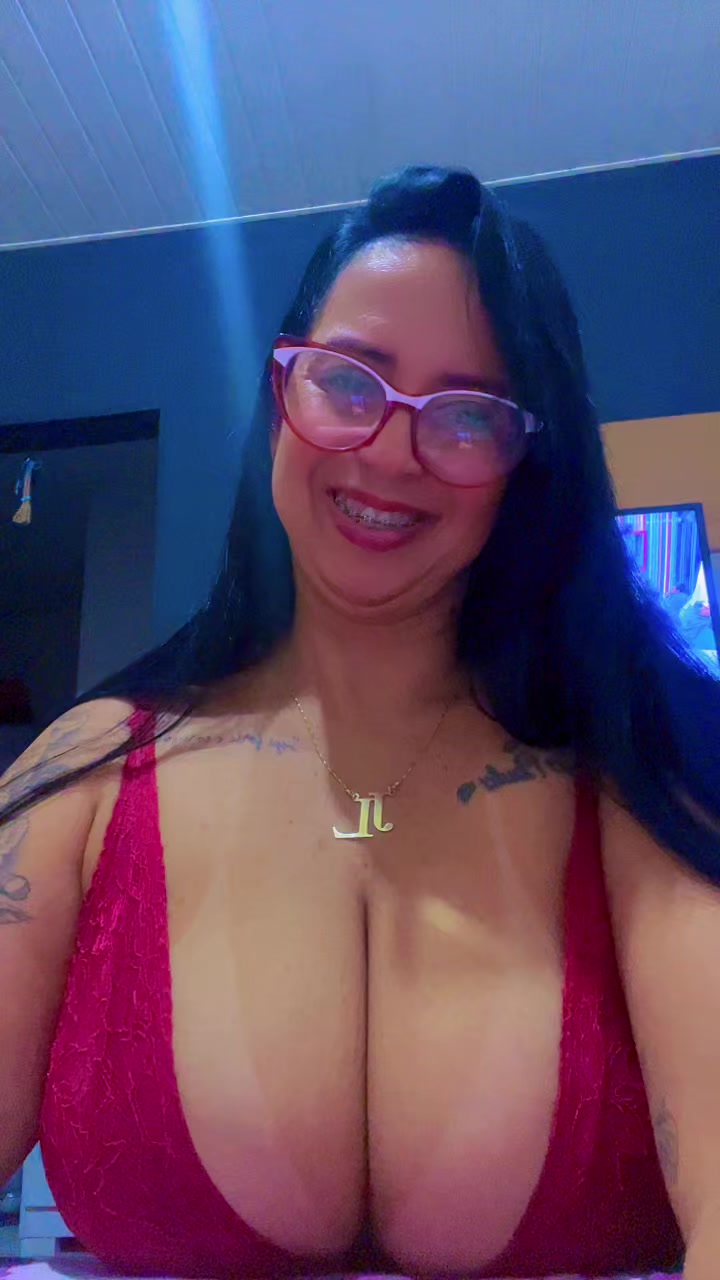 @Josy Lima 🦋