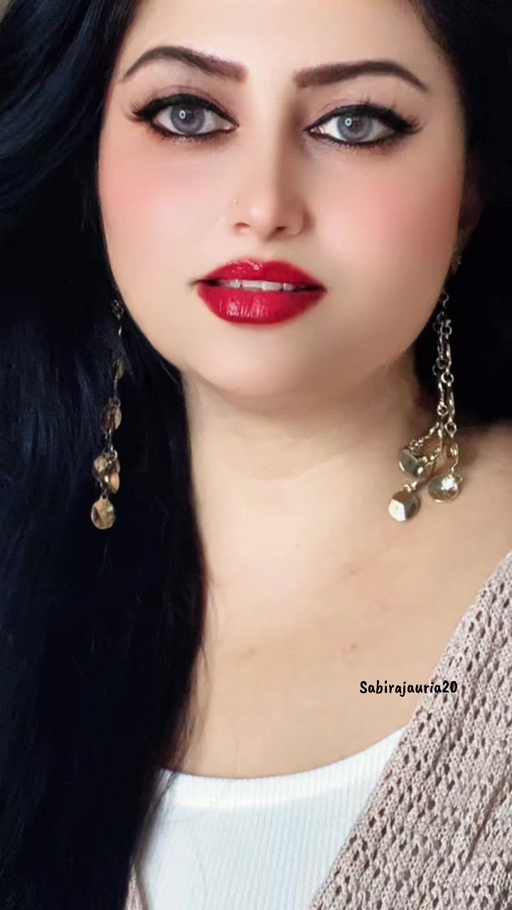 @🦋 Sabi Rajauria 🦋