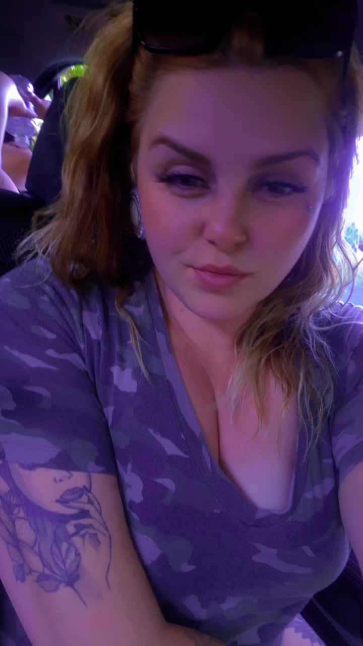 @DeeZee*