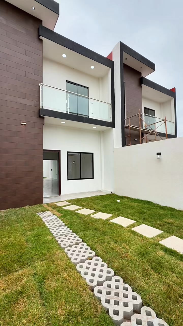 @Casas en venta Santa Cruz
