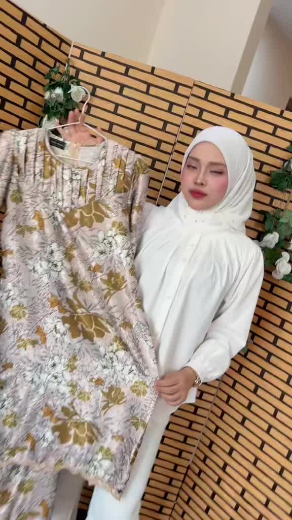 @aniscloset