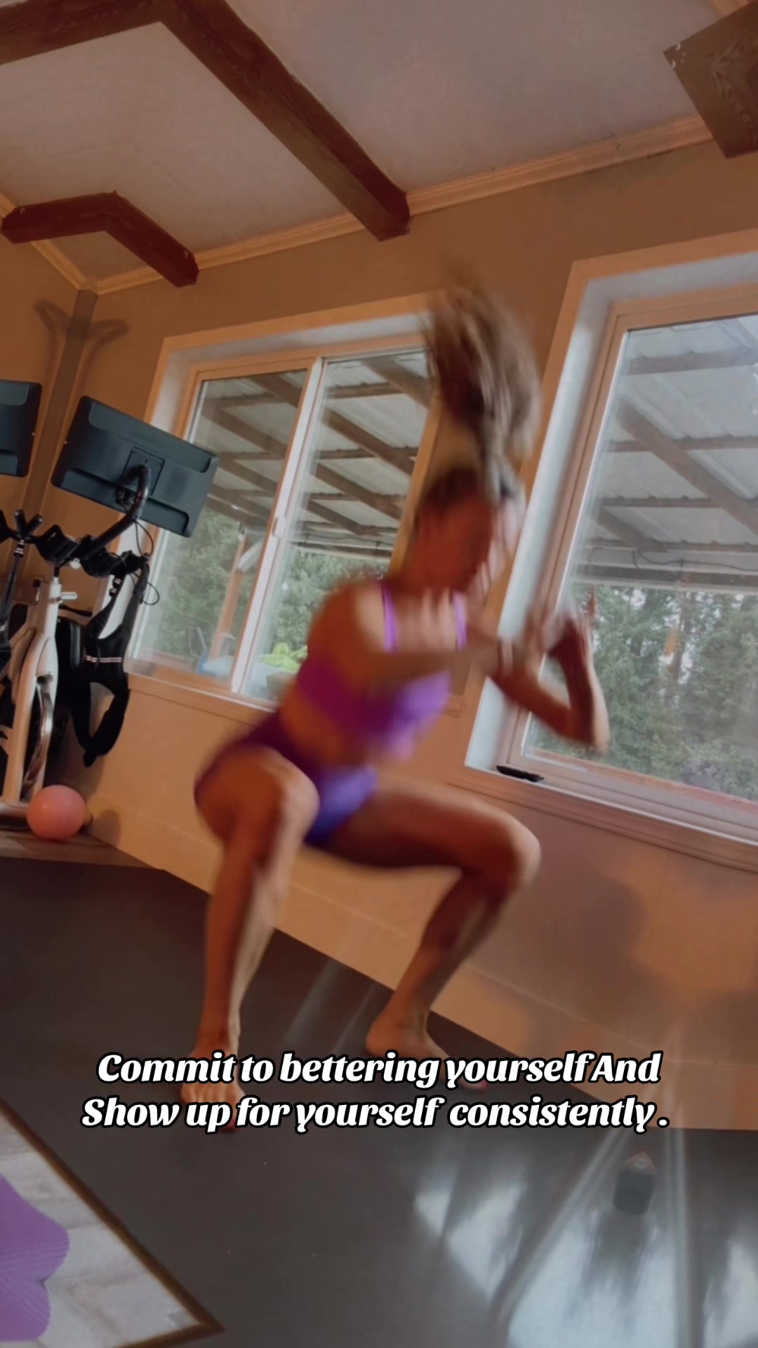 @happilyfitleslie