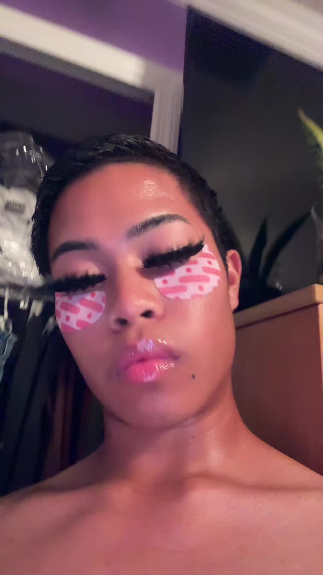 @Jo$hï