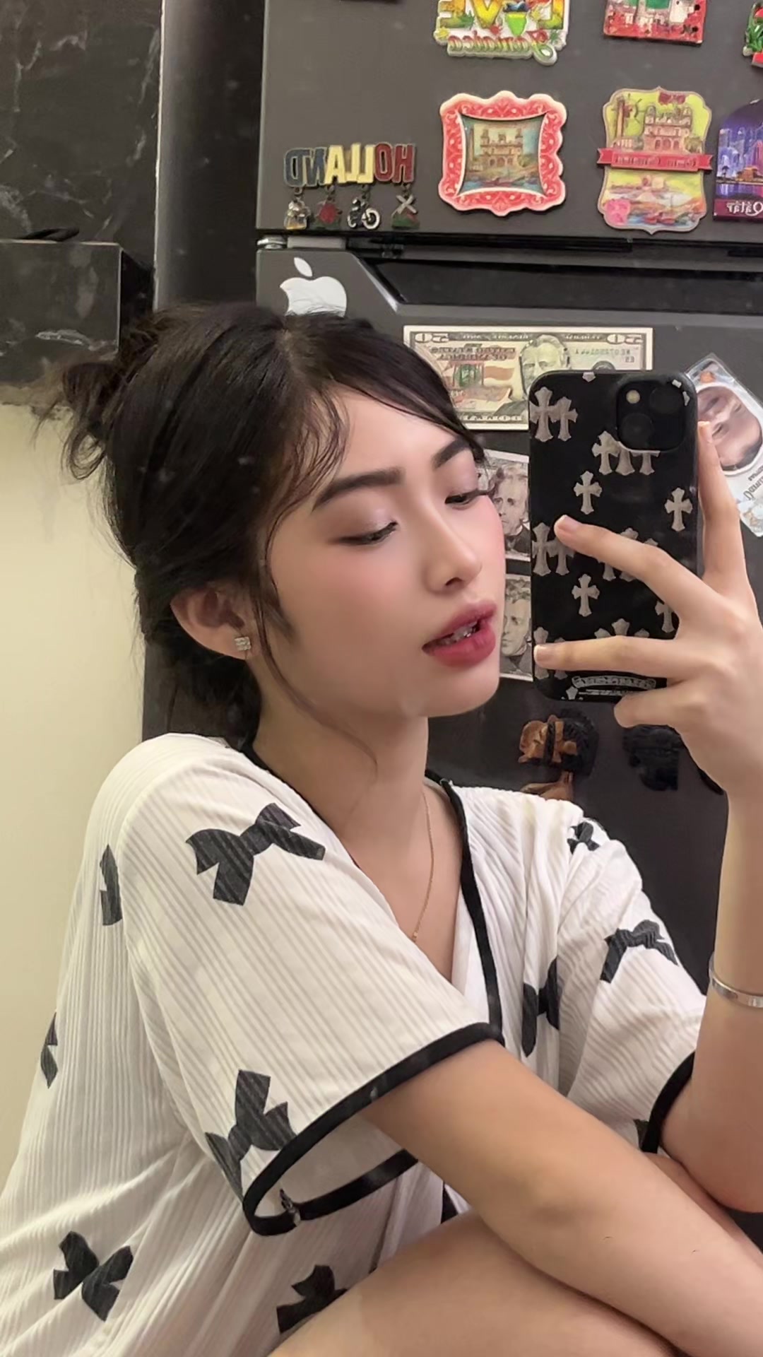 @iya