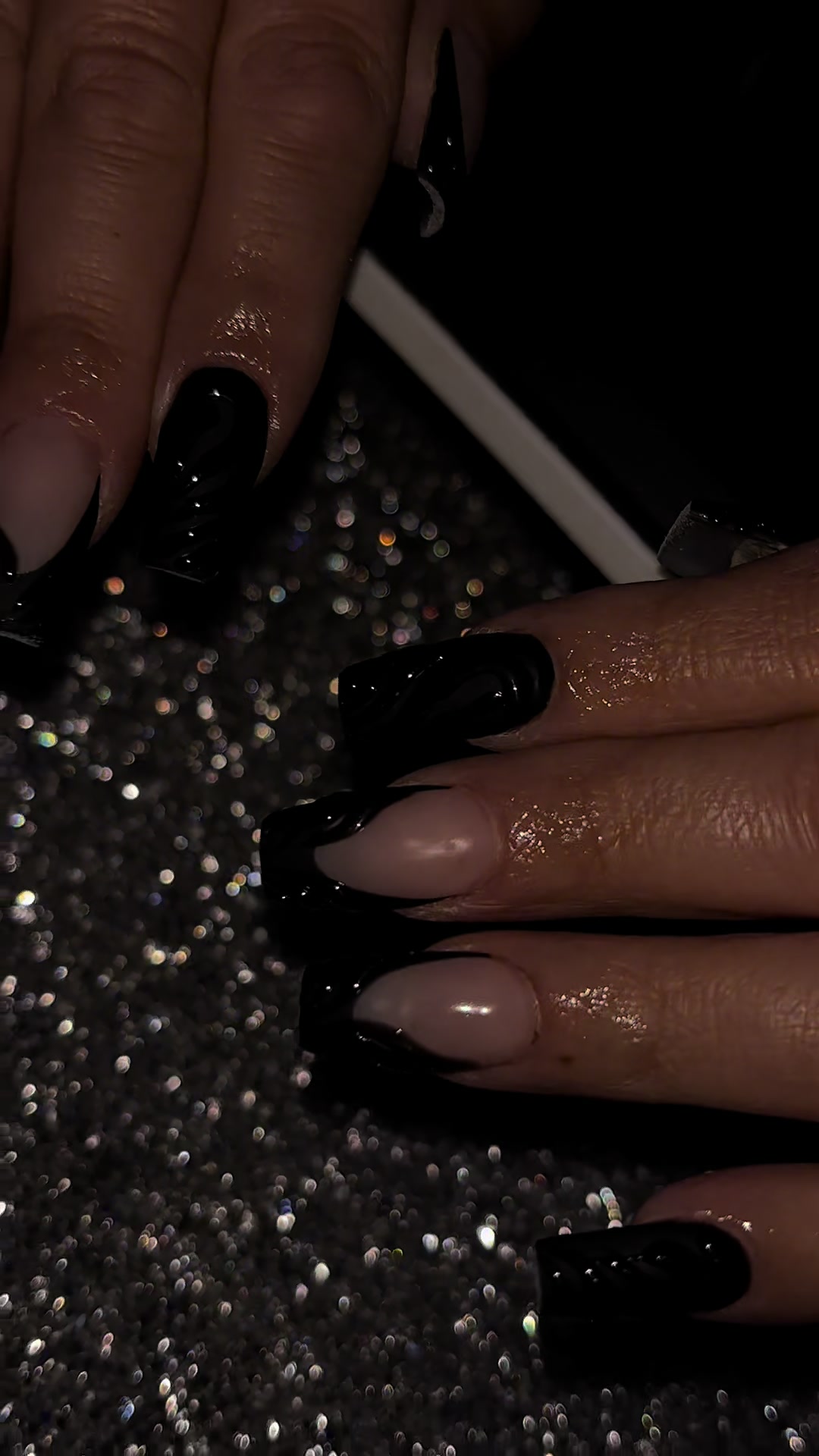 @NailzbyYessi /Nail & Toe tech