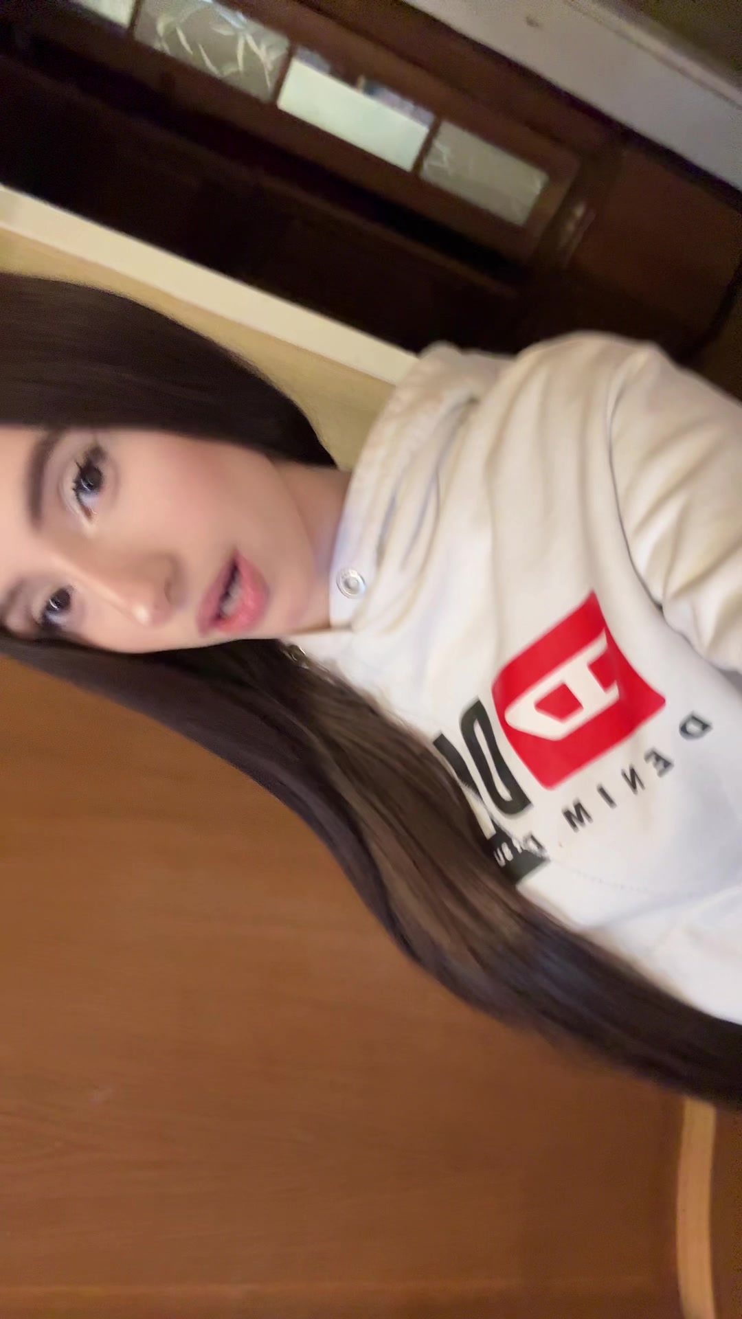 @nesvikq