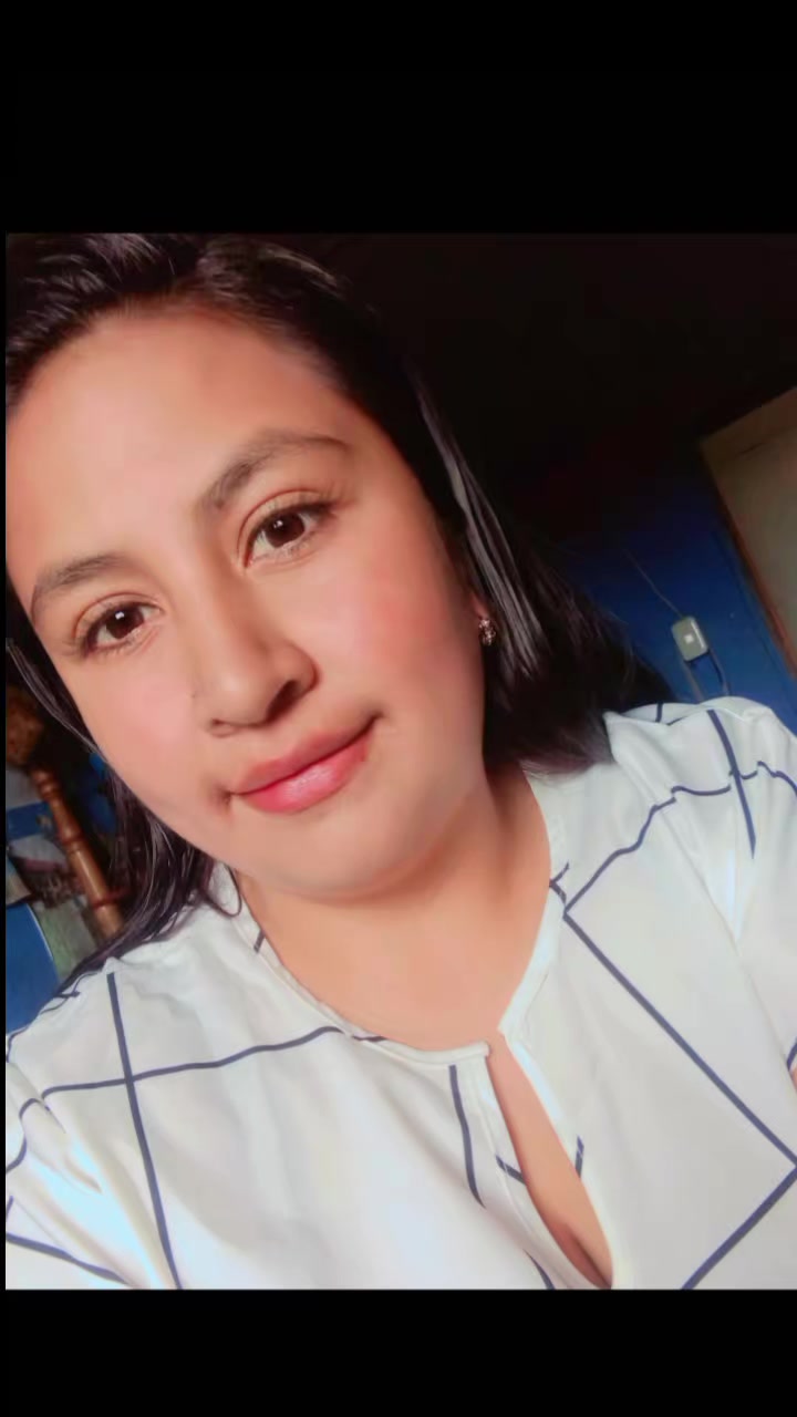 @"Yoshelin Paucar" #04🐴🇧🇴