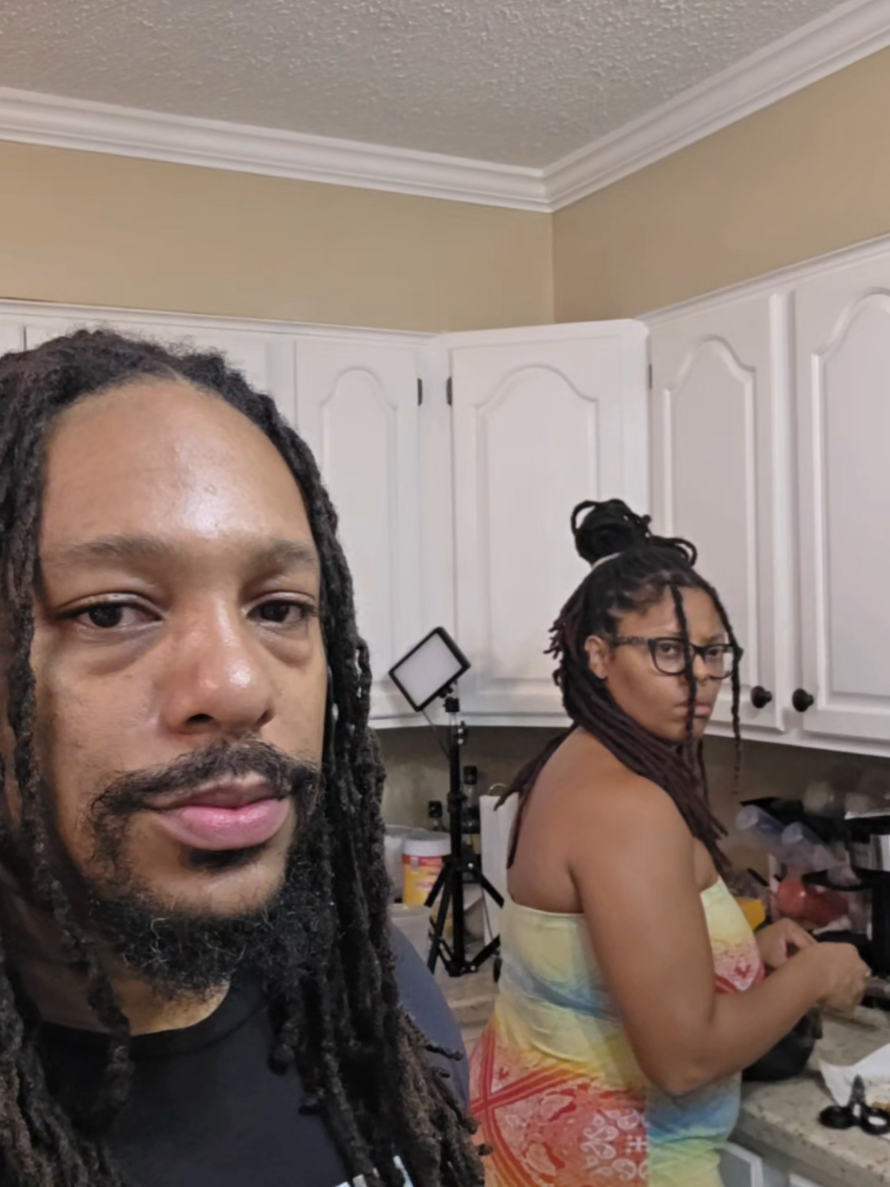 @HayesFamilyTV