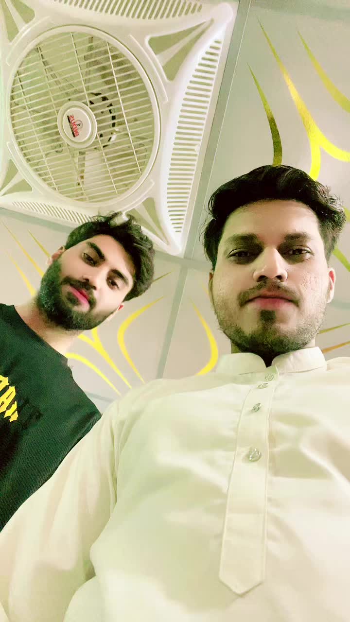 @Malik planet 😂