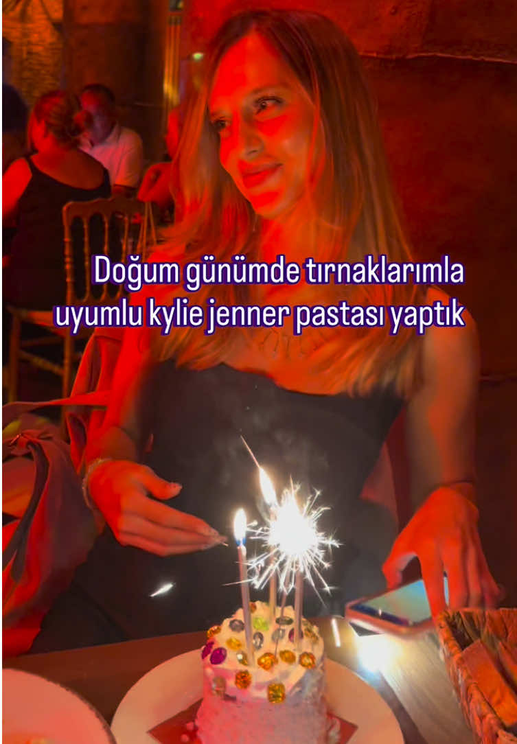 @NAILORA
