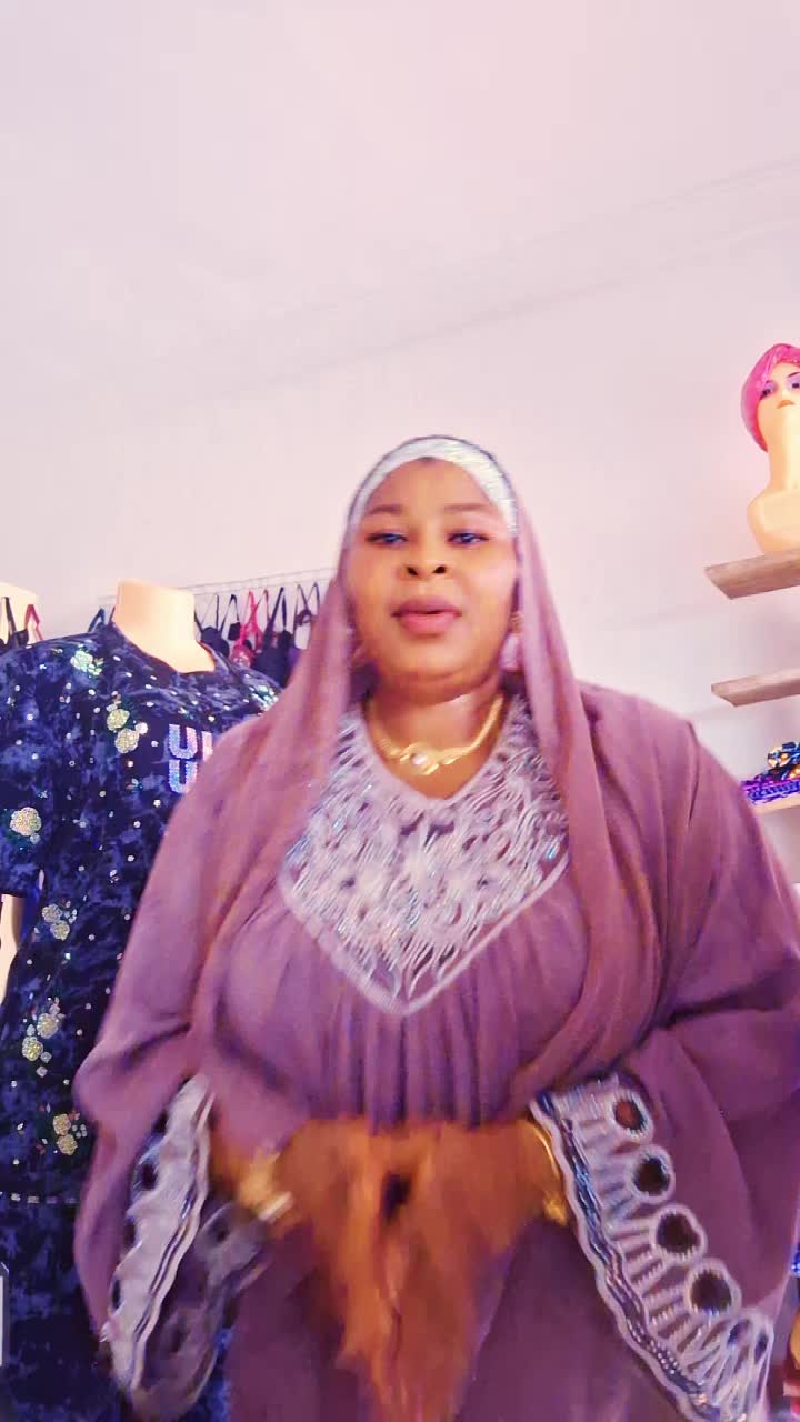 @Shade's Clothing✂️👗